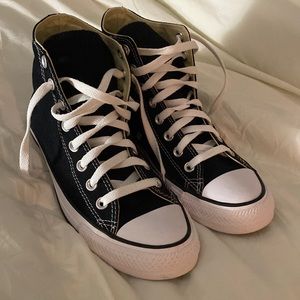 *BRAND NEW NEVER WORN* black high top converse!!!!!